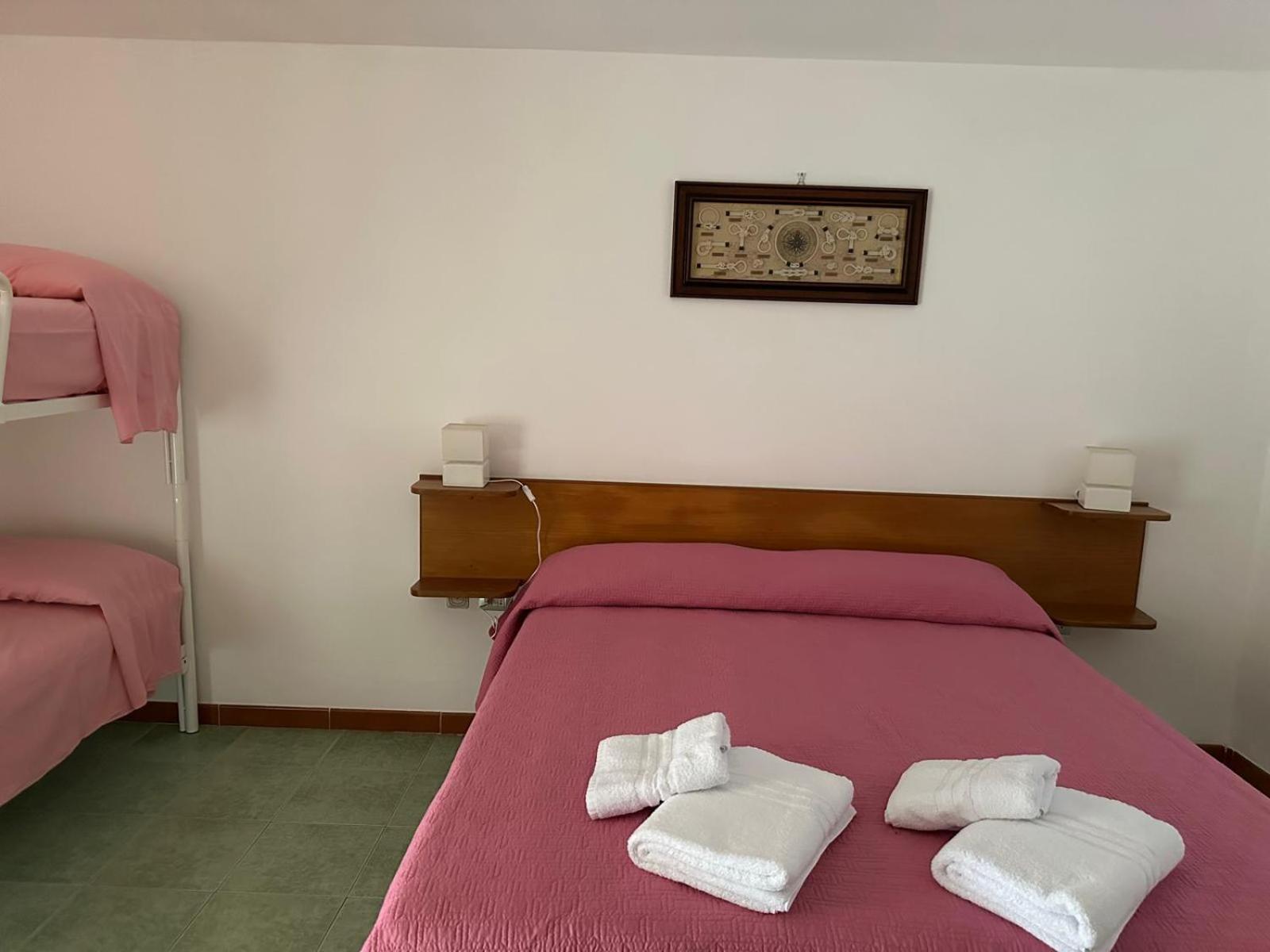 Villaggio Alberghiero Da Pepe マリーナ・ディ・カメロータ エクステリア 写真